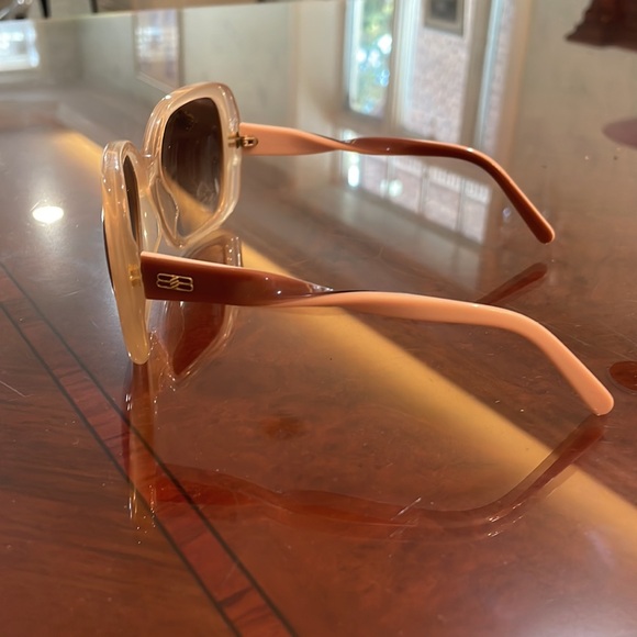 Balenciaga vintage beige sunglasses - Picture 4 of 5